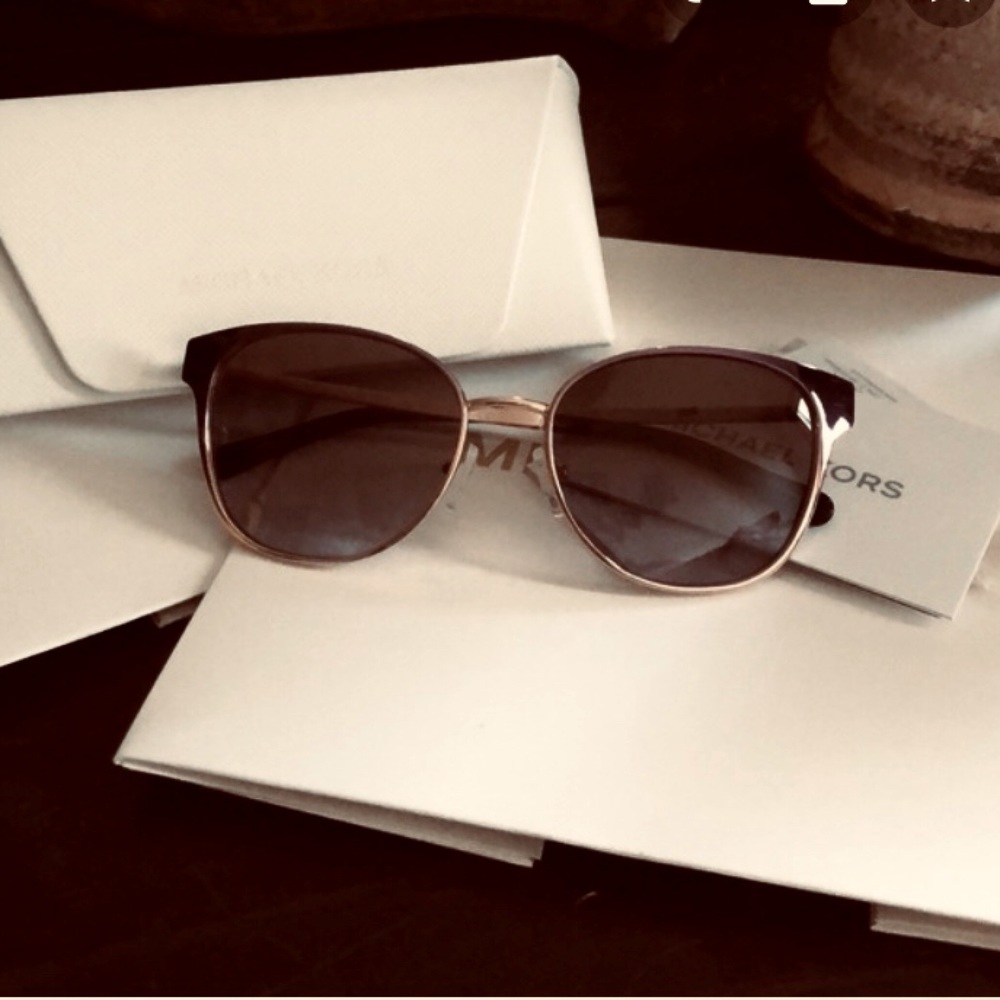 MICHAEL KORS | Tia Designer Sunglasses